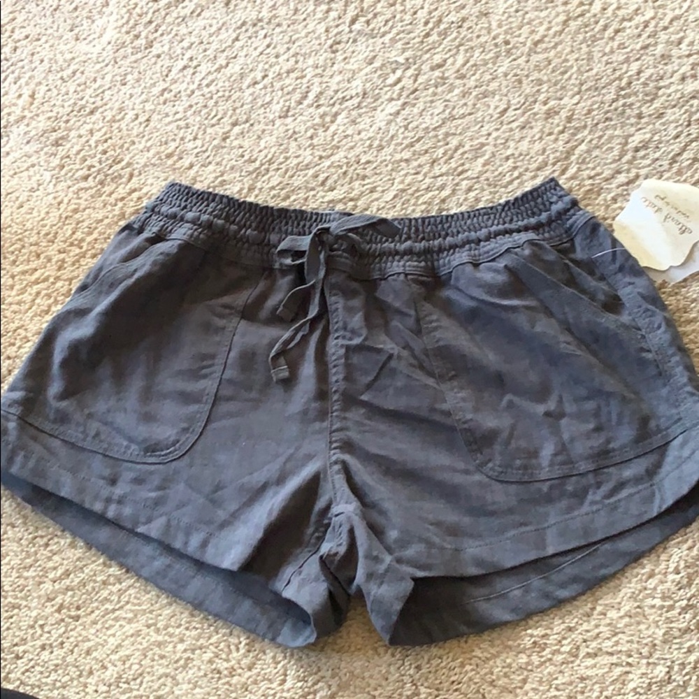 Cloth Gray Shorts